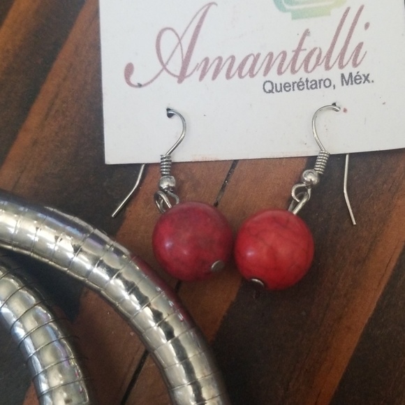 Handmade Bead and Silver Choker Colar Necklace - Picture 3 of 3